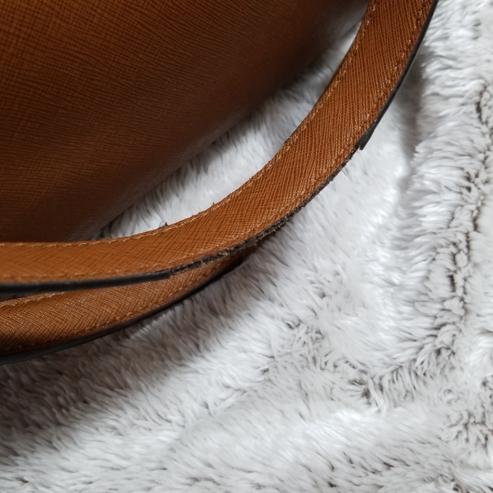 MK Purse - Picture 4 of 8